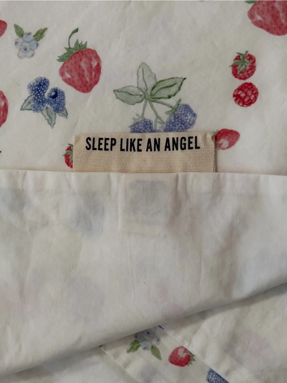 Djerf Avenue Duvet Cover Single in Summer berries NWOT